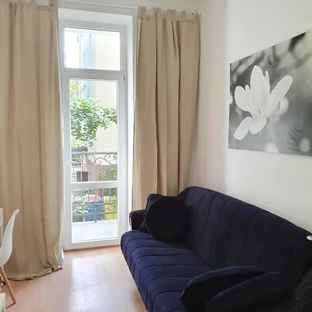 Nw Pokoje 10 Minut Pieszo Do Centrum *