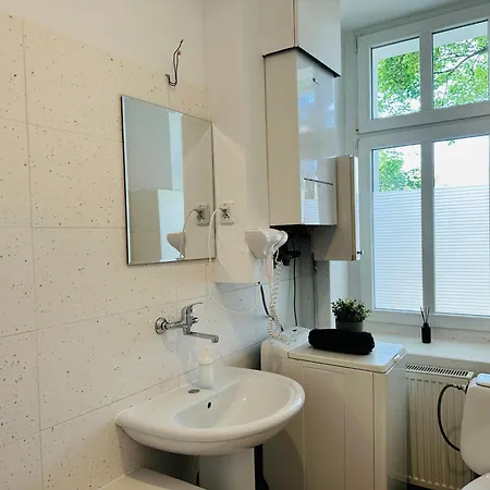 Apartment Nw Pokoje 10 Minut Pieszo Do Centrum